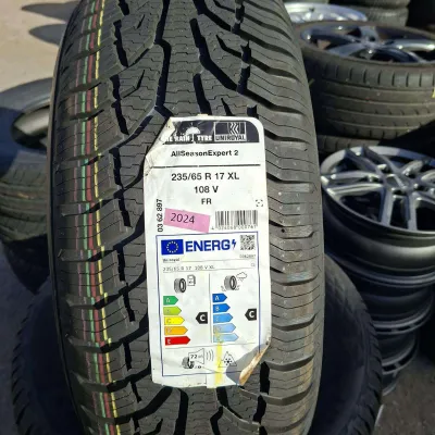 235/65R17 AllSeasonExpert 2 108 V XL