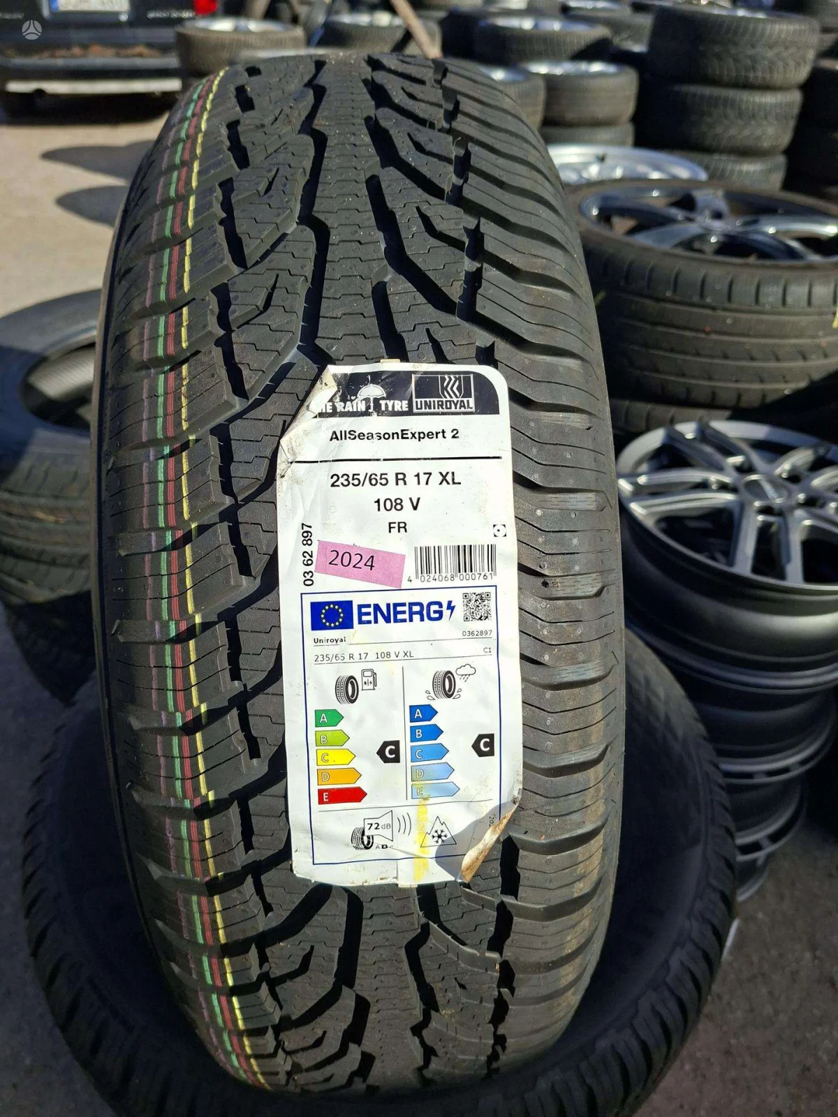 235/65R17 AllSeasonExpert 2 108 V XL